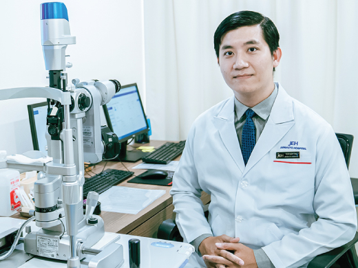 Dr. Tor Krytha